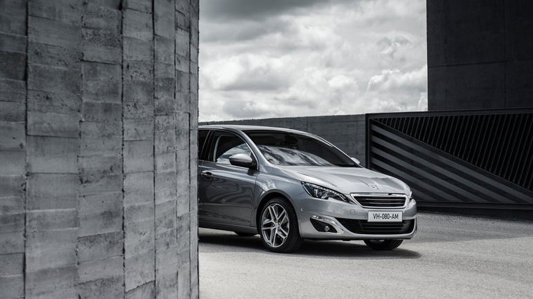 Η Peugeot προσφέρει online ραντεβού για service